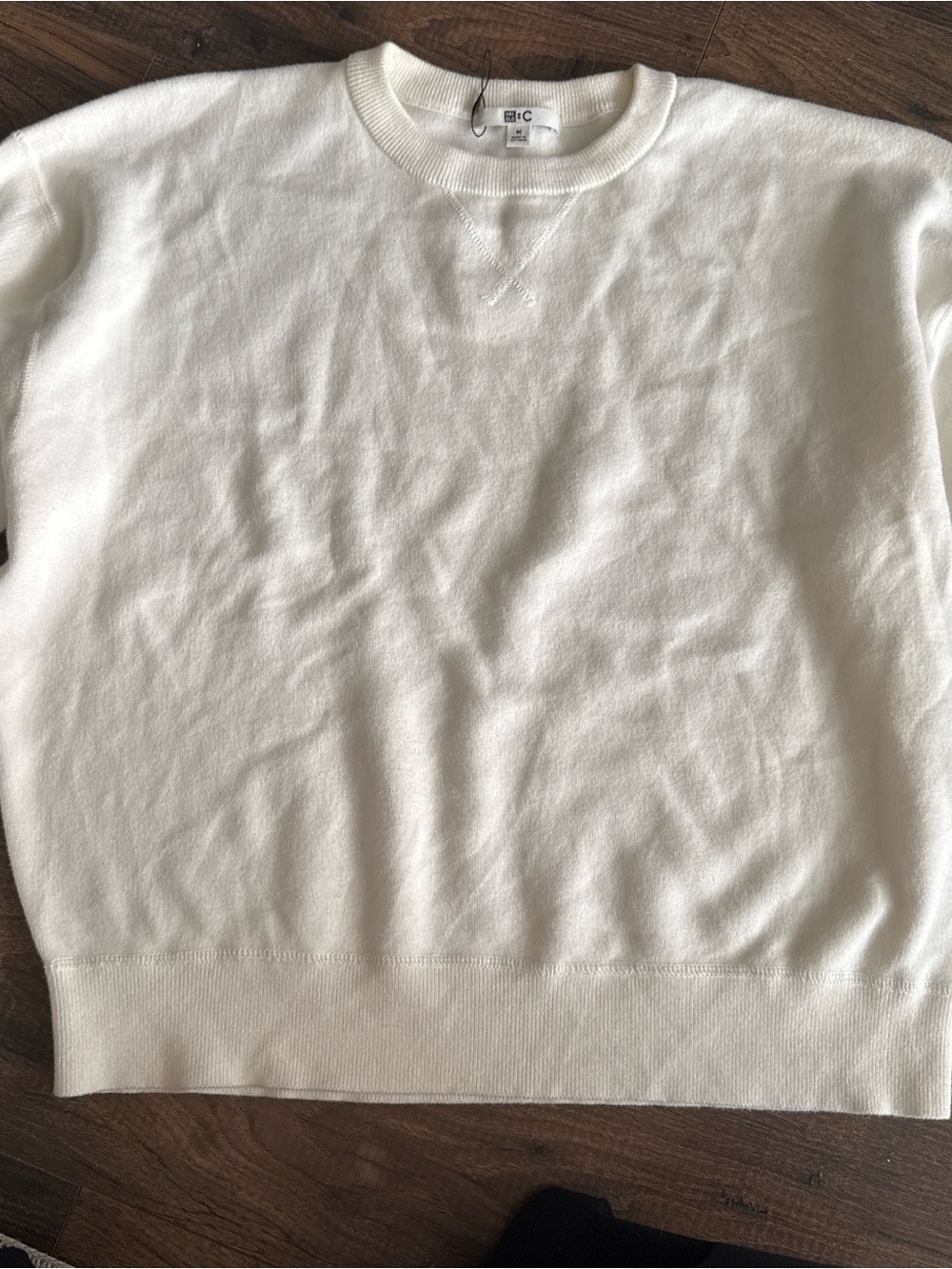 Uniqlo 100% Cotton Crewneck Sweater in Cream